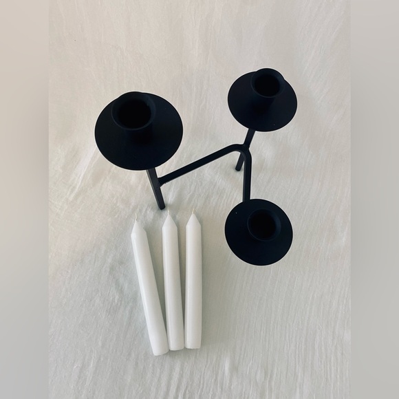 Elegant Black Metal Candle Holder with Candles - Picture 9 of 9